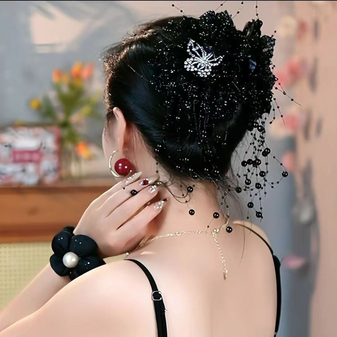 🔥【Reduce la limita inferioară】【🦋2025 accesorii pentru femei】În ceea ce privește cuplul care vrea să cumpere o floare ieftină cu un lichid proaspăt curgător
