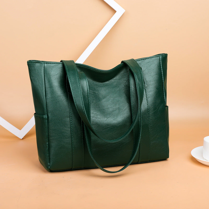 ✨👜【Reducere 50%】【Capacitate mare】Geantă de umăr pentru femei din piele moale, nouă din 2025.