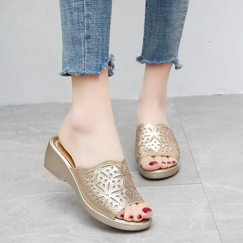 【Reducere pe timp limitat】👡【35-42】Papuci papuci antiderapanti confortabili de vara pentru femei. Se potrivește piciorului elegant și confortabil.