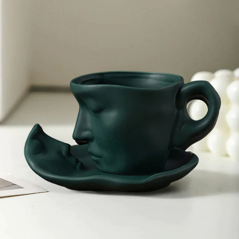 🥂😜 Față care atinge metalul sărut creativ din ceramică ceașcă de cafea