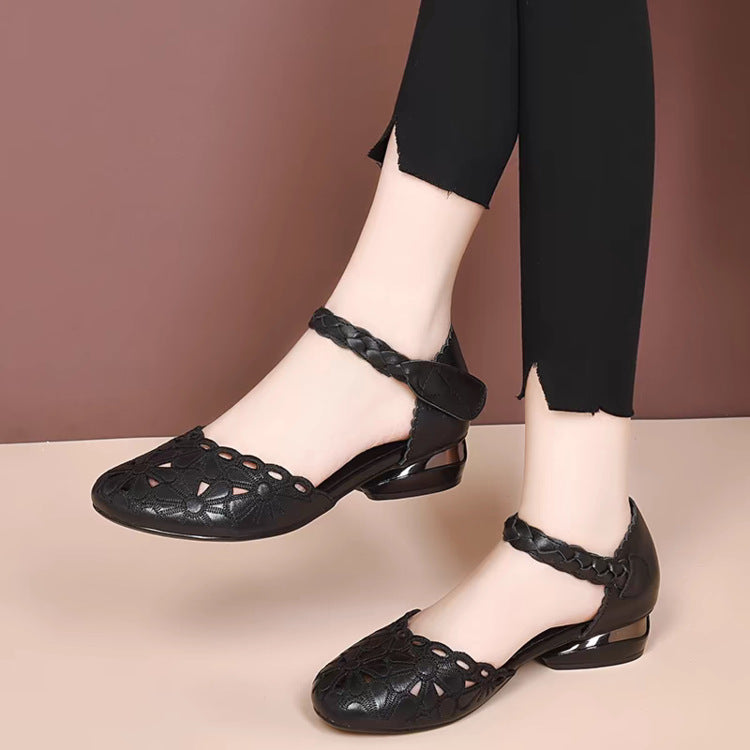 💞【35~41】2026 Nuevas sandalias con punta redonda y suela suave, punta cerrada y puntera hueca, zapatos versátiles con una sola tira y puntera hueca