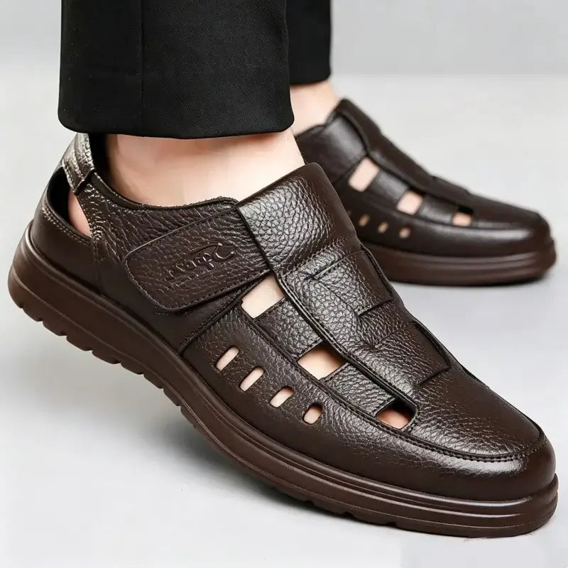 【39-45】👞Sandalias casuales antideslizantes de cuero genuino transpirables con diseño calado para hombre, colección verano 2026