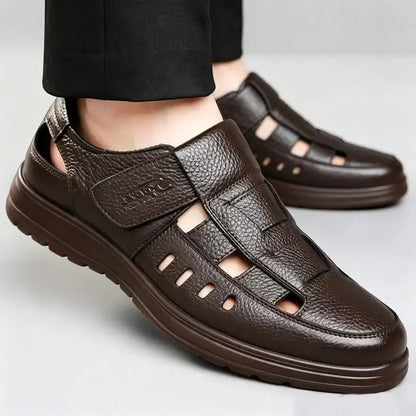 【39-45】👞Sandalias casuales antideslizantes de cuero genuino transpirables con diseño calado para hombre, colección verano 2026