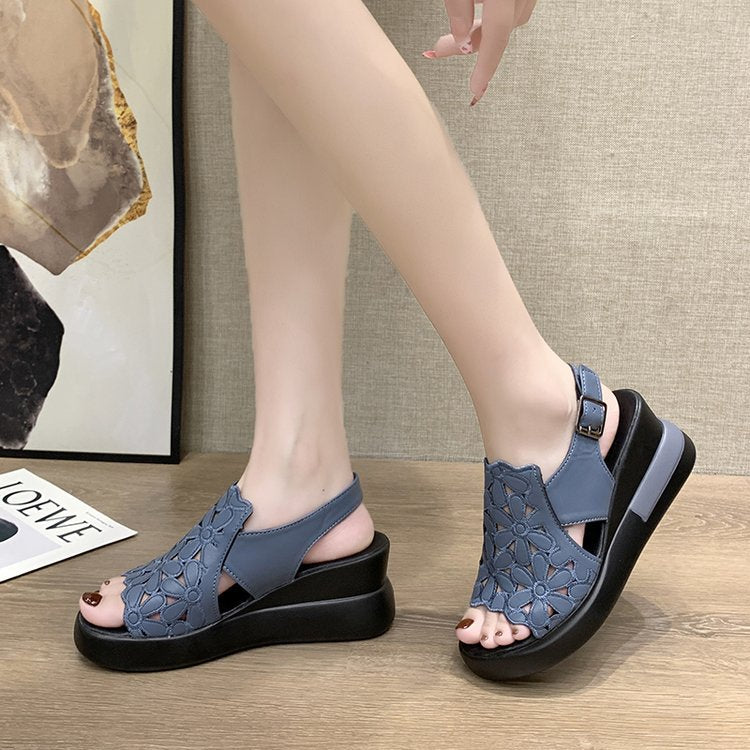 🔥👡【Veličine 35-42】Nove ženske retro sandale s mekim potplatom, udobne i izdubljene, lako se kombiniraju s hlačama i suknjama