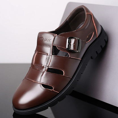 【38-44】👞Sandalias casuales antideslizantes de cuero genuino transpirables con diseño calado para hombre, colección verano 2026
