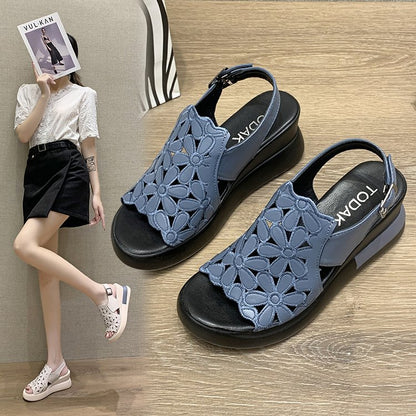 🔥👡【Veličine 35-42】Nove ženske retro sandale s mekim potplatom, udobne i izdubljene, lako se kombiniraju s hlačama i suknjama
