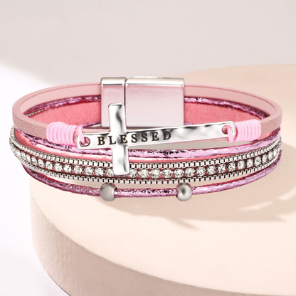 🎁【Kup 1, a 1 dostaniesz gratis】✨Bransoletka z krzyżem w stylu boho, luksusowe zapięcie magnetyczne z mikrodiamentami i bransoletą ze sztucznej skóry.