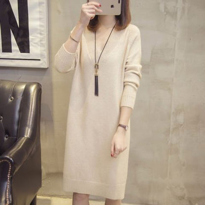 ✨【S-4XL】Nova jesensko/zimska pletena midi haljina za veće veličine s V-izrezom -4158924