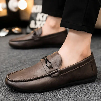 🔥🔥🥿 Zapatos casuales de piel de corte bajo para hombre, versátiles y transpirables, con suelas suaves y antideslizantes.