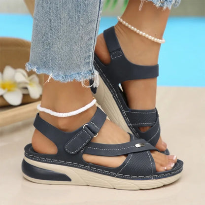 👡 Ljetne sportske sandale s laganom platformom – prianjanje poput ježa, mekani potplat s amortizacijom i udobnost većih veličina 👟✨